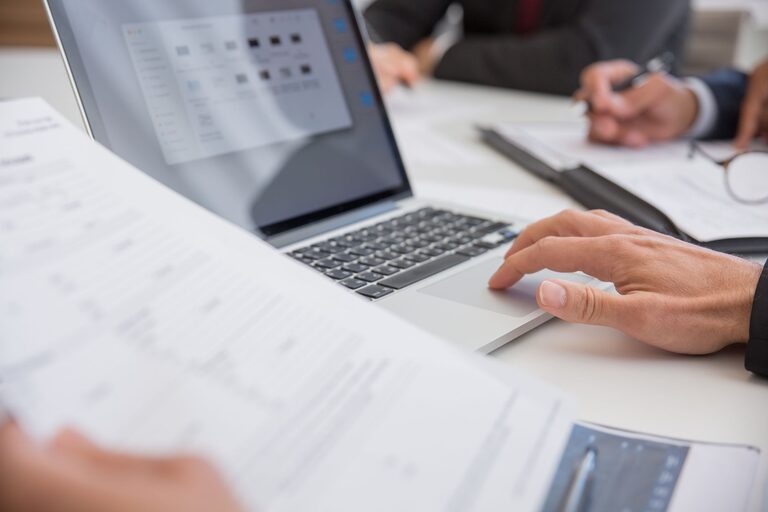 How to Cut Unnecessary Subscriptions Without Losing Useful Services
